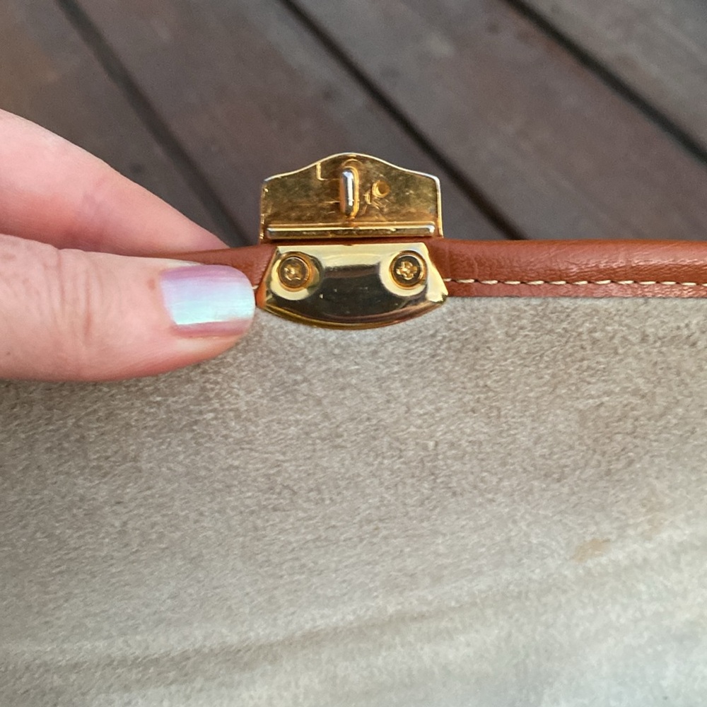 Vintage Navy Dooney and Burke Purse - Picture 8 of 9